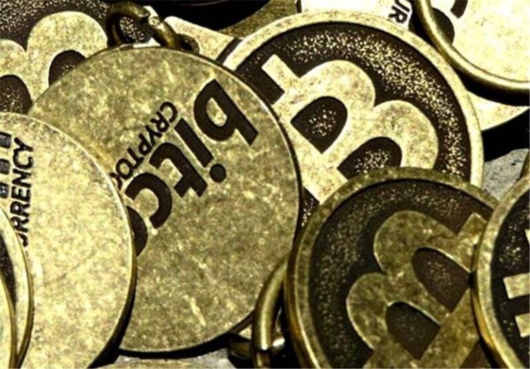 تسلا سرمایههای بیتکوین خود را میفروشد