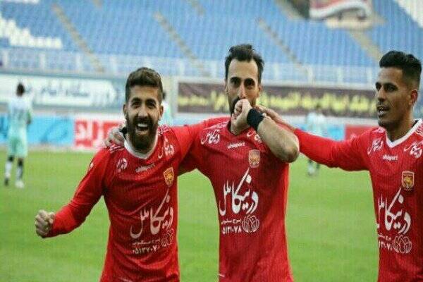 مجیدی همچنان مهاجم پدیده را میخواهد
