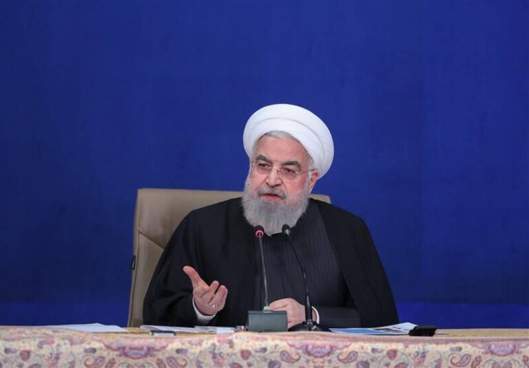 پشیمانی ۱۶۰ اقتصاددان از حمایت روحانی+ فیلم