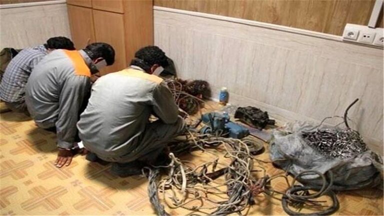 ماموران برقی که دزد ازکار درآمدند