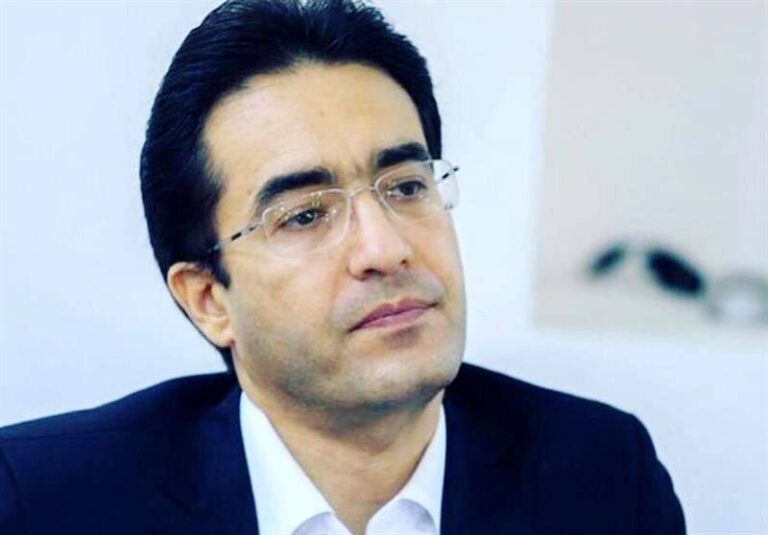 انباشت ۶.۵میلیون تن کالای اساسی در گمرکات
