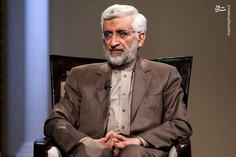 جلیلی: کشور ۸ سال با یک کلید قفل شد