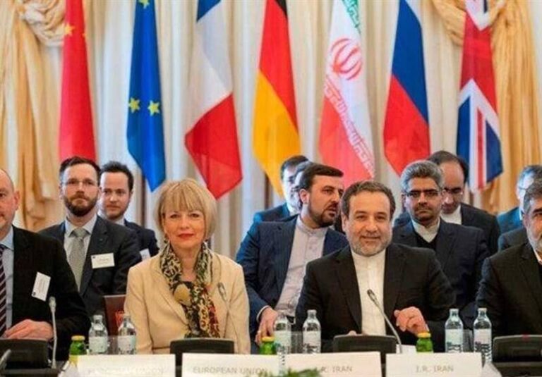 درباره «توافق بد» فعلی وین و بازی یک جریان سیاسی با منافع ملی؛ توپ در زمین عراقچی