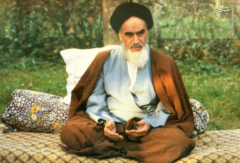 آیا امام نجف، پاریس و تهران با هم متفاوتاند؟ +فیلم