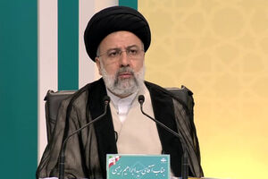 رئیسی: ارز ۴۲۰۰ قبل از من تصویب شد