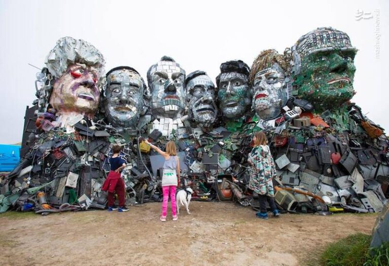 عکس/ ساخت مجسمه سران G7 با زباله