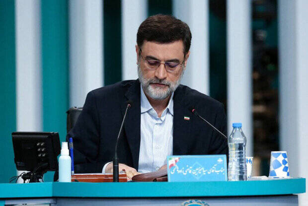 قاضیزاده هاشمی: تامین آب مناطق دارای کمبود آب از منابع مطمئن در دستور کارم است